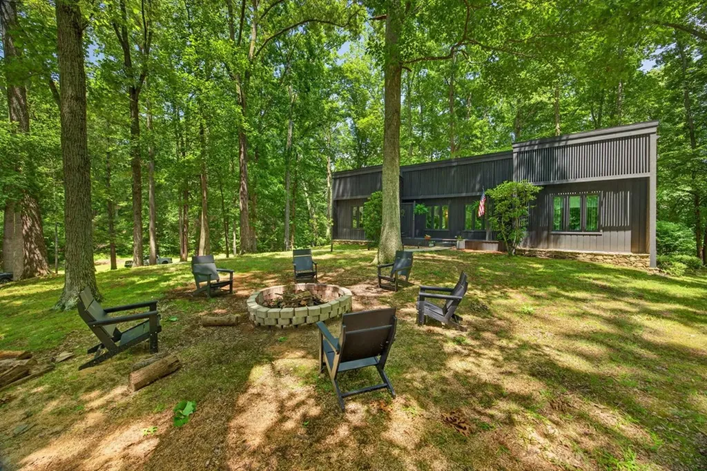 1644 Carriage Lane Cookeville TN 38506