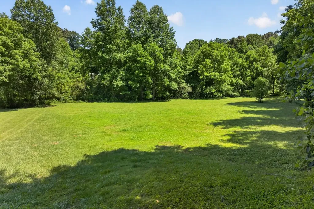 1644 Carriage Lane Cookeville TN 38506