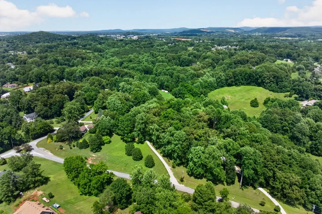 1644 Carriage Lane Cookeville TN 38506