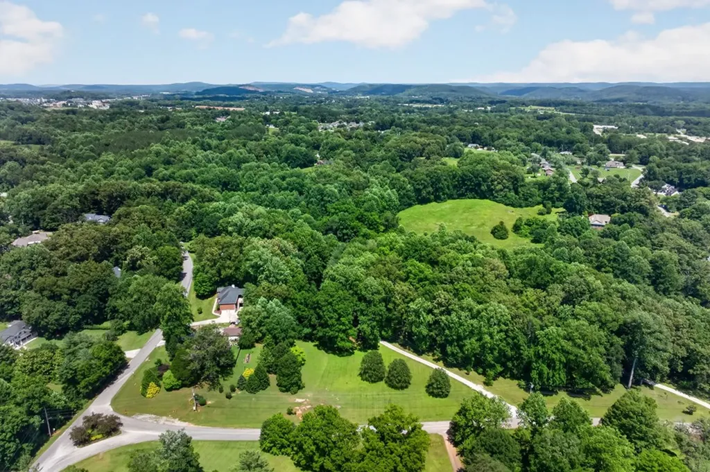 1644 Carriage Lane Cookeville TN 38506