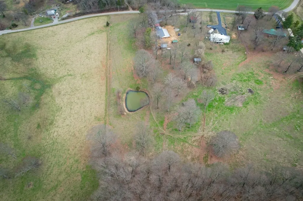 1152 Dogwalk Road Monroe TN 38573
