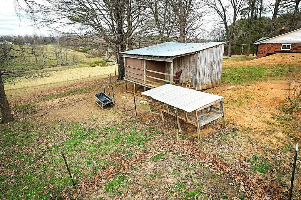 1152 Dogwalk Road Monroe TN 38573