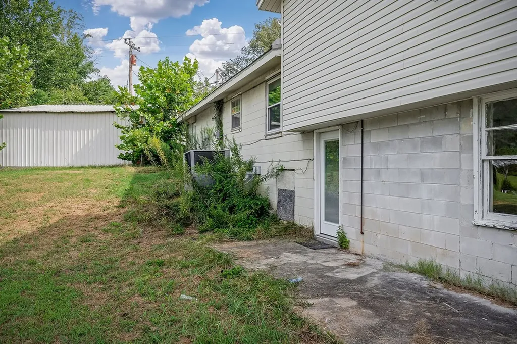 87 Camp Overton Road Rock Island TN 38581