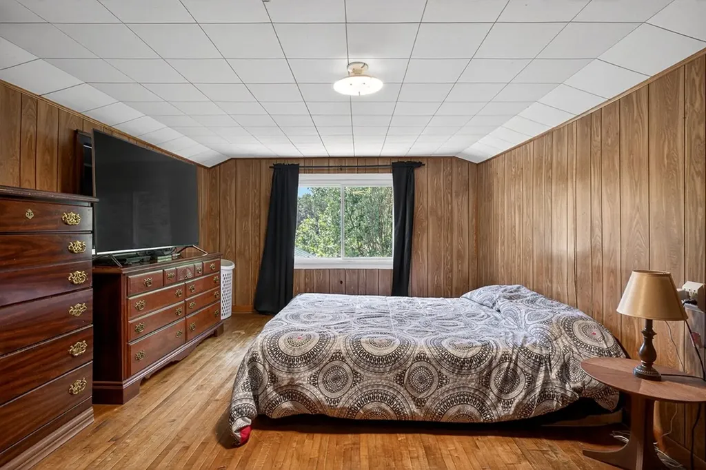 747 Hunting Creek Road Whitleyville TN 38588