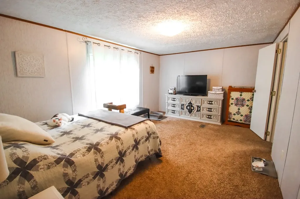 541 Toy Slatten Road Sparta TN 38583