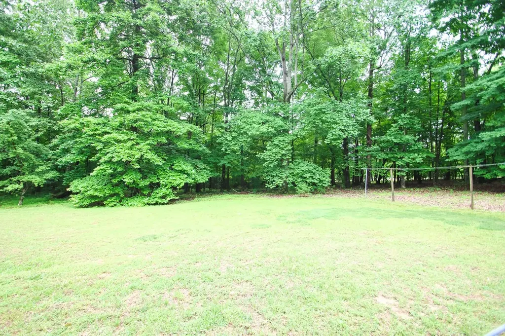 541 Toy Slatten Road Sparta TN 38583