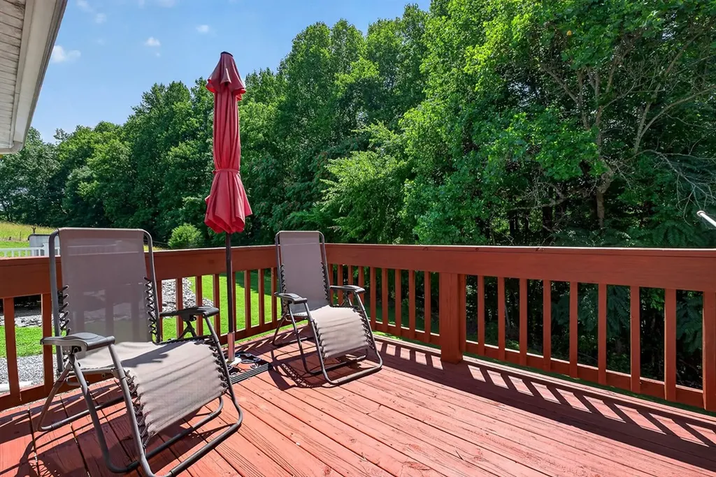 1344 Shepardsville Highway Granville TN 38564