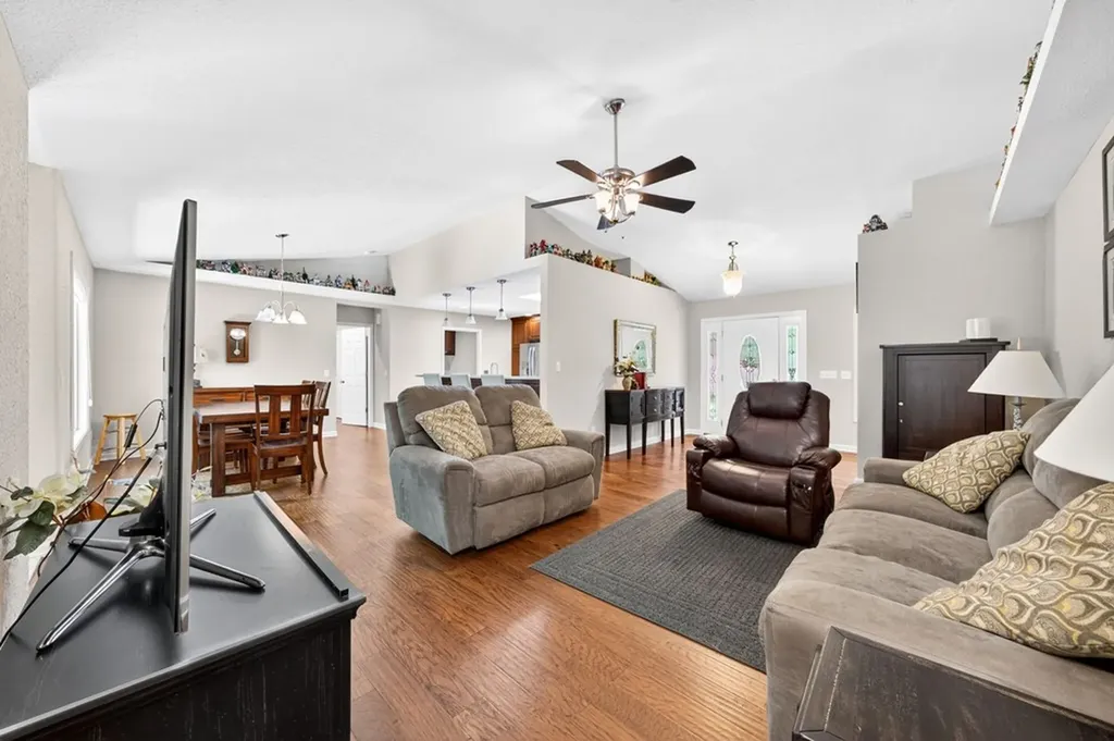 657 Lakeview Drive Crossville TN 38558