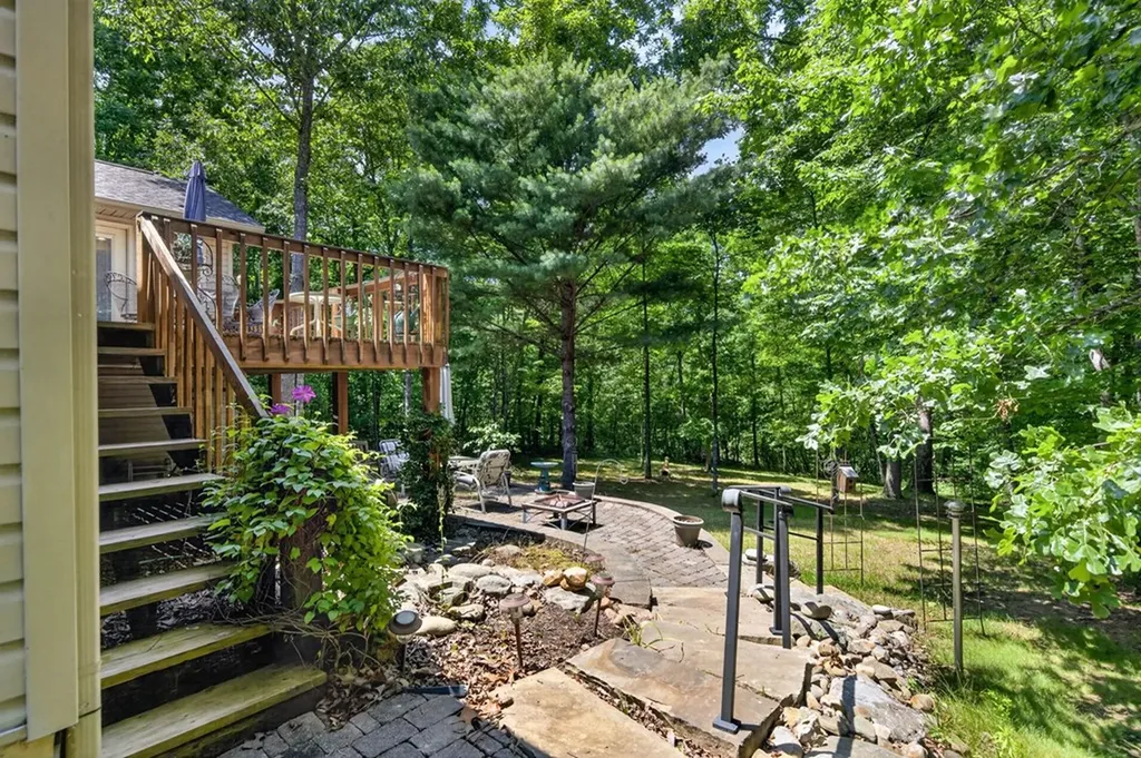 657 Lakeview Drive Crossville TN 38558