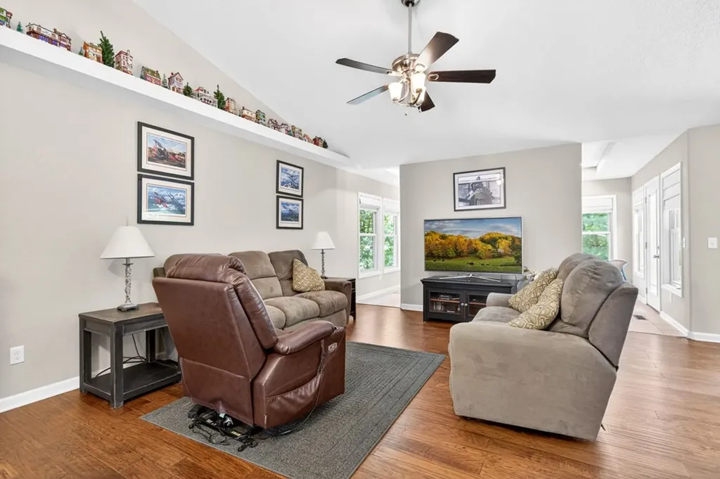 657 Lakeview Drive Crossville TN 38558