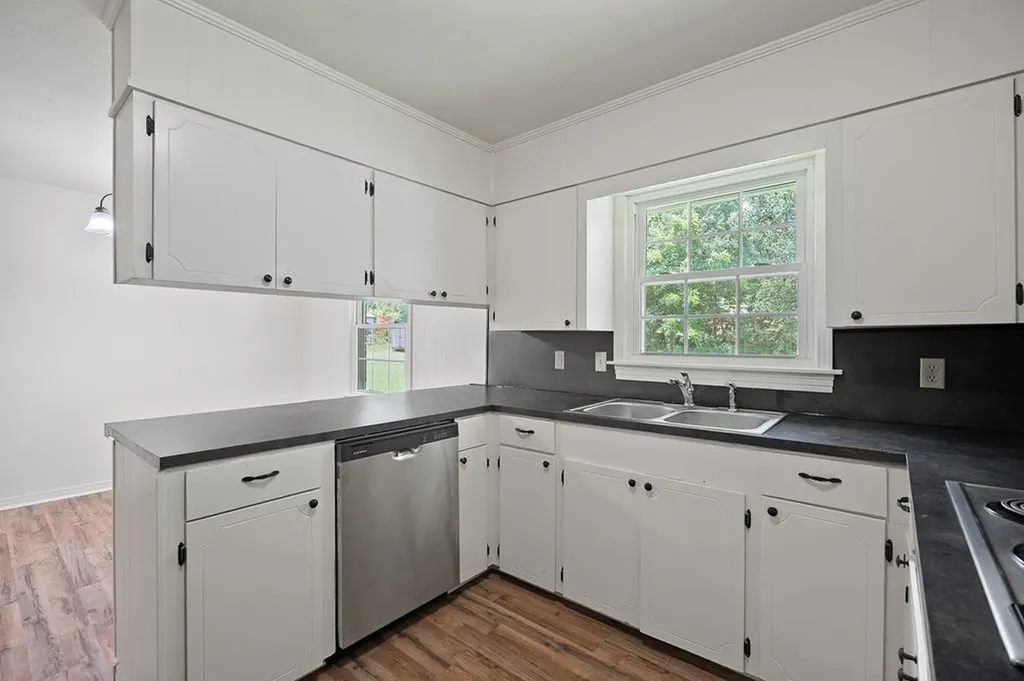 396 Jefferson Avenue Sparta TN 38583