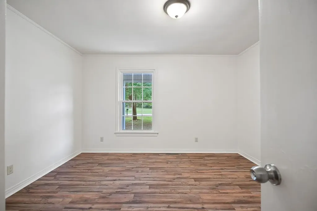 396 Jefferson Avenue Sparta TN 38583