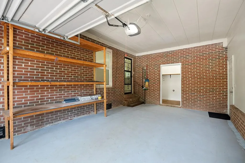 396 Jefferson Avenue Sparta TN 38583