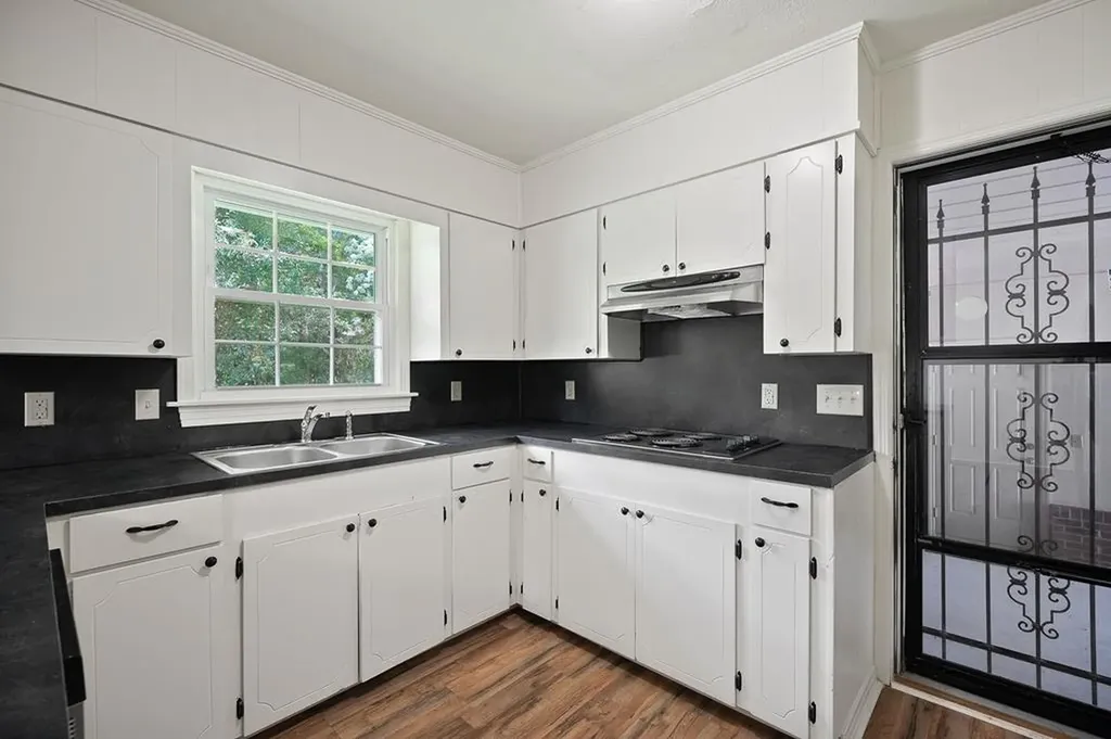 396 Jefferson Avenue Sparta TN 38583