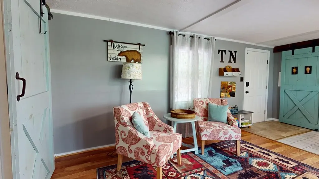 8045 Sarah Thomas Road Silver Point TN 38582