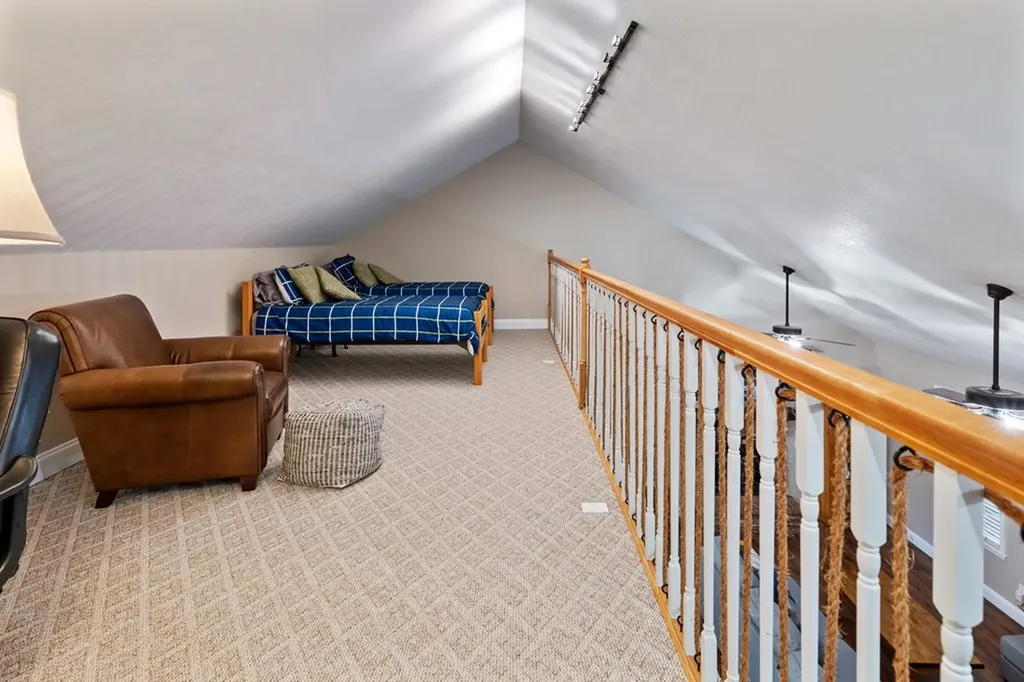 165 Kangaroo Ridge Byrdstown TN 38549