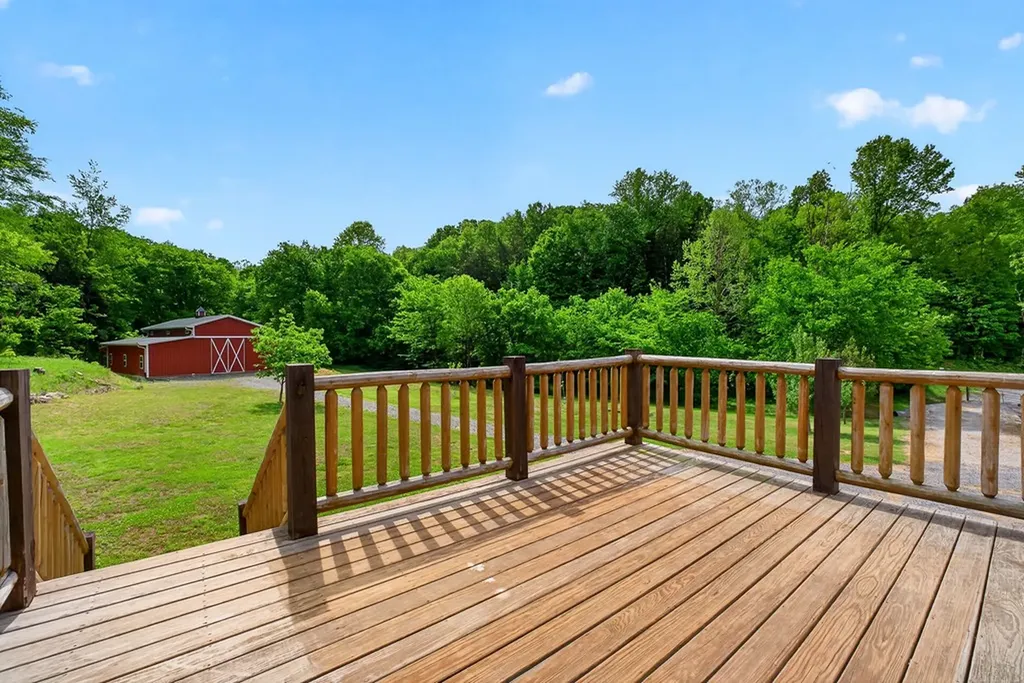 4830 Ensor Hollow Road Buffalo Valley TN 38548