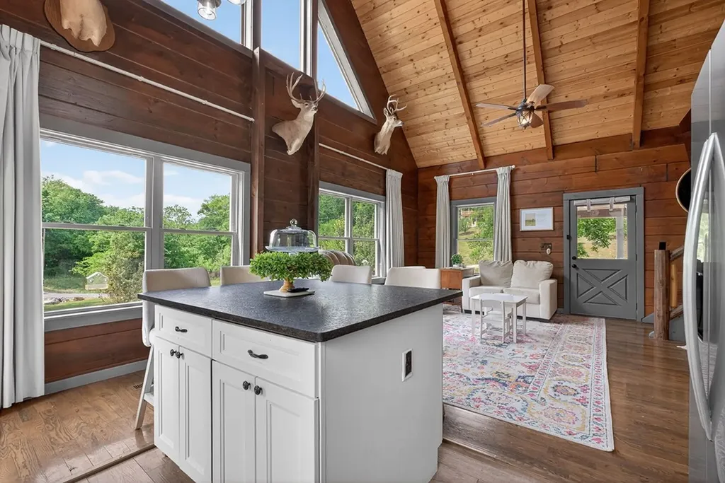 4830 Ensor Hollow Road Buffalo Valley TN 38548