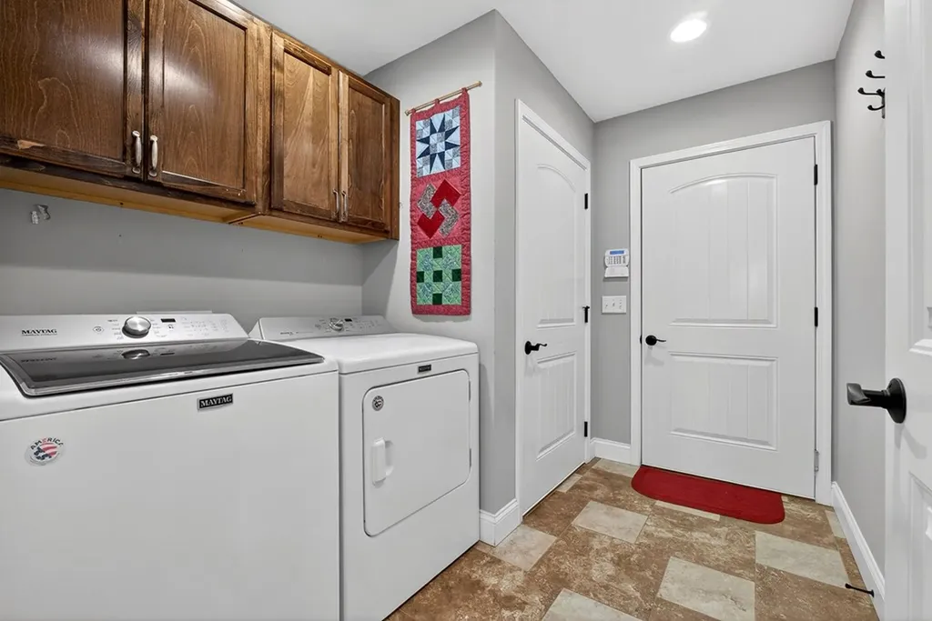 1581 Bay View Drive Cookeville TN 38506
