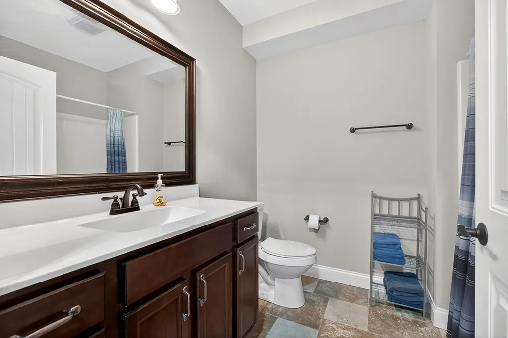 1581 Bay View Drive Cookeville TN 38506