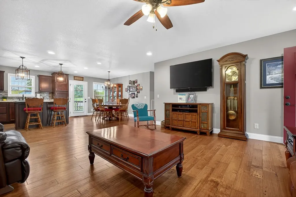 1581 Bay View Drive Cookeville TN 38506