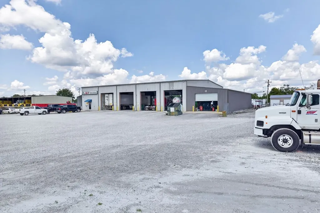 109 Tabor Drive Crossville TN 38555