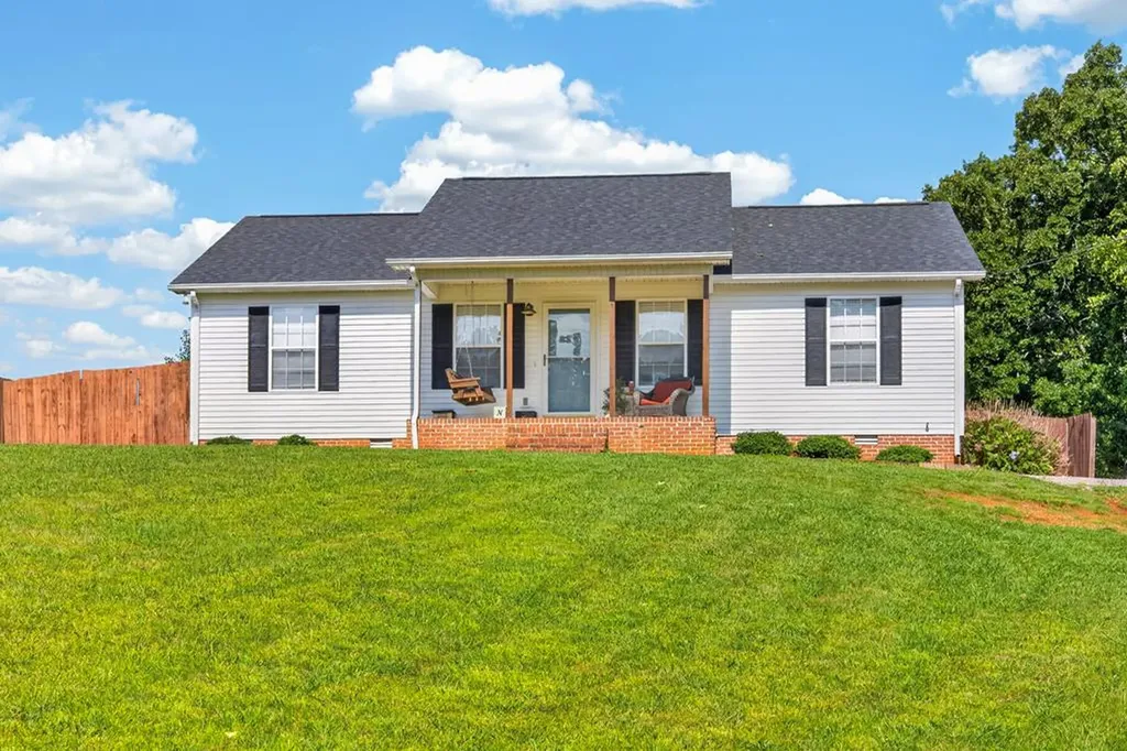 1959 Amber Meadows Road Cookeville TN 38506
