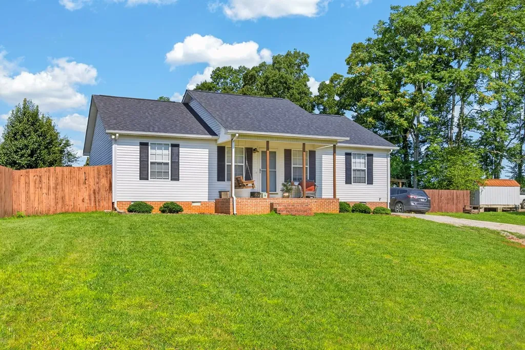 1959 Amber Meadows Road Cookeville TN 38506