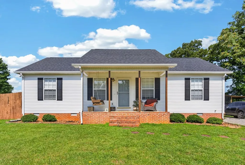 1959 Amber Meadows Road Cookeville TN 38506