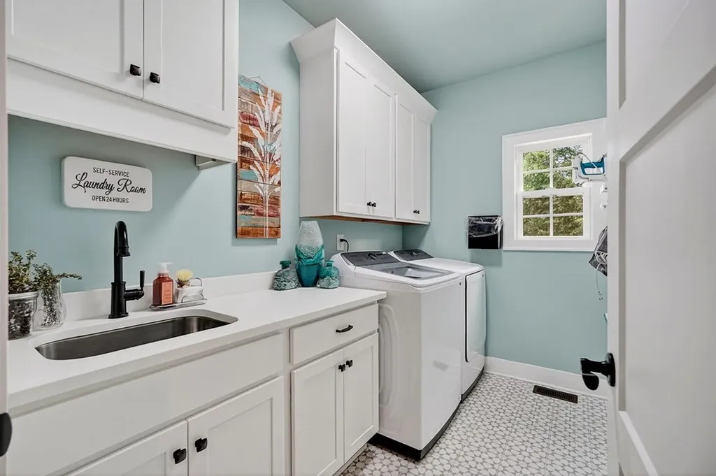 4358 Vervilla Road Morrison TN 37357