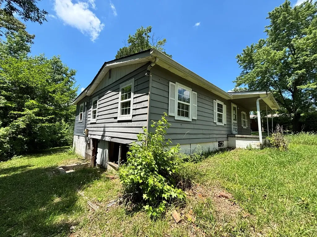 215 Mcclellan Avenue Cookeville TN 38501