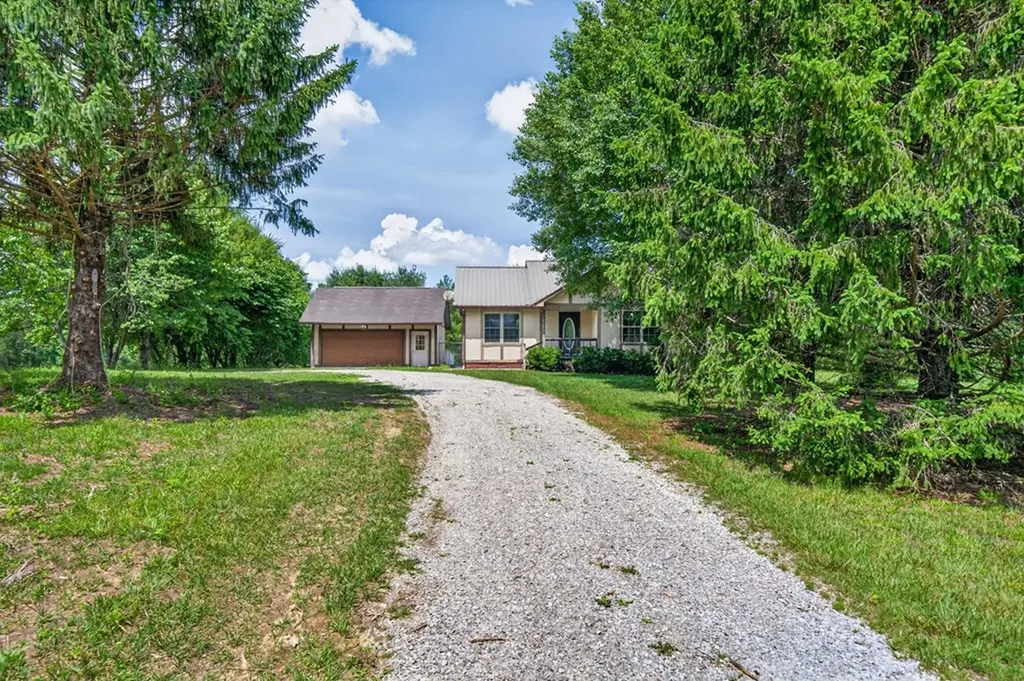 230 Amanda Drive Jamestown TN 38556