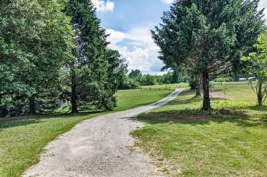 230 Amanda Drive Jamestown TN 38556