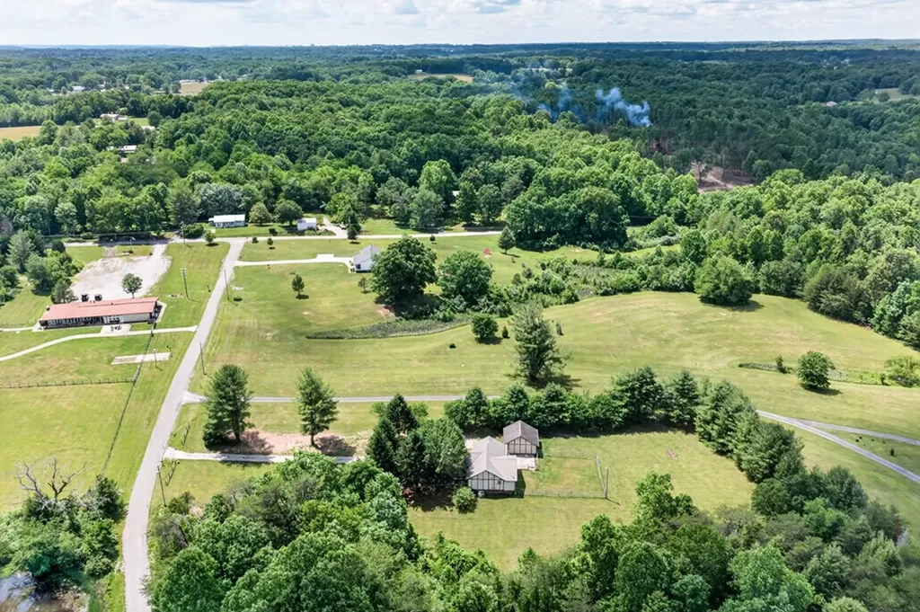 230 Amanda Drive Jamestown TN 38556