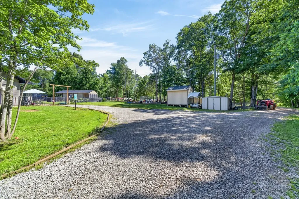 16588 Highway 70n Monterey TN 38574