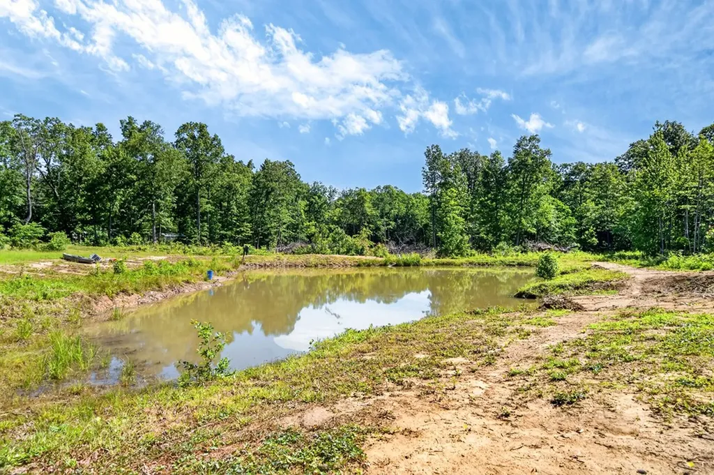 16588 Highway 70n Monterey TN 38574