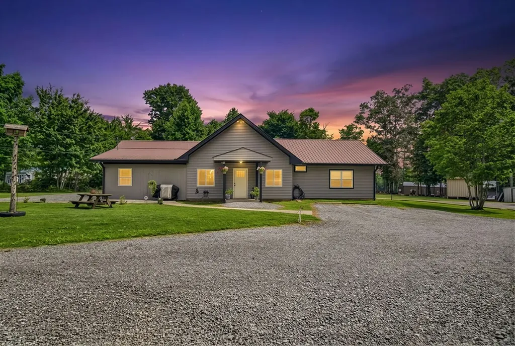 16588 Highway 70n Monterey TN 38574