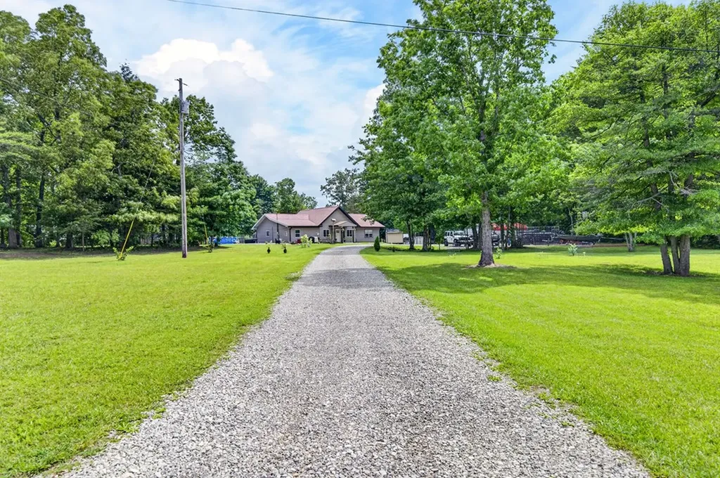 16588 Highway 70n Monterey TN 38574