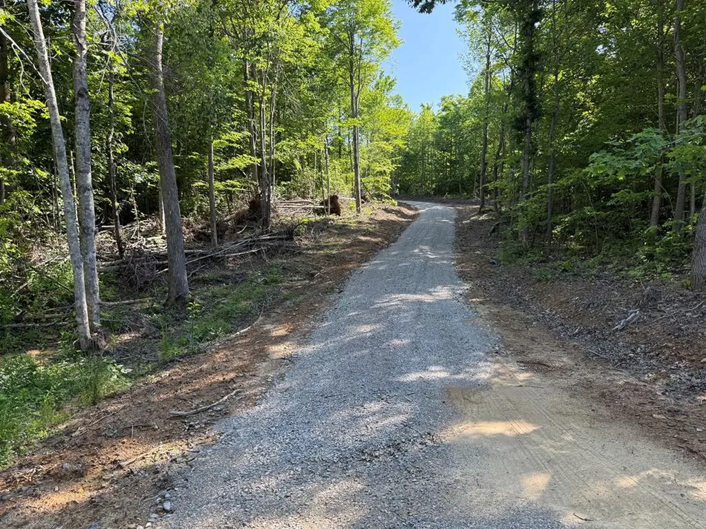 969 Lewallen Cemetery Road Sunbright TN 37872