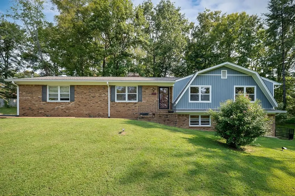 1791 Meadow Wood Drive Cookeville TN 38506
