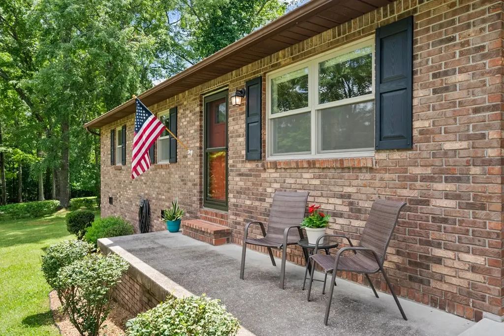 156 Pace Avenue Crossville TN 38555
