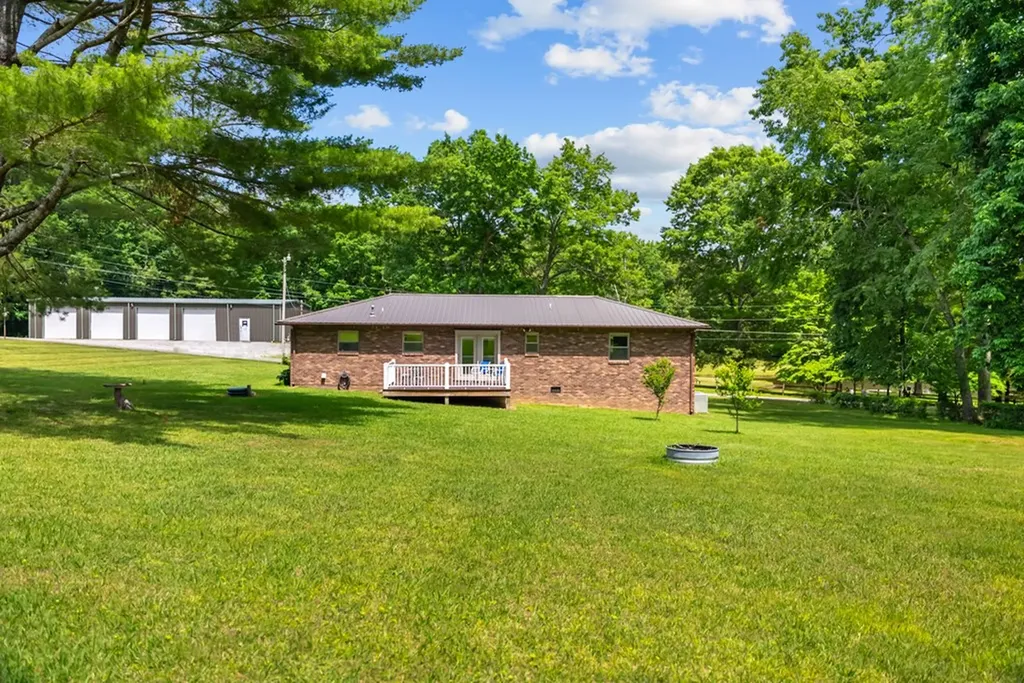 156 Pace Avenue Crossville TN 38555