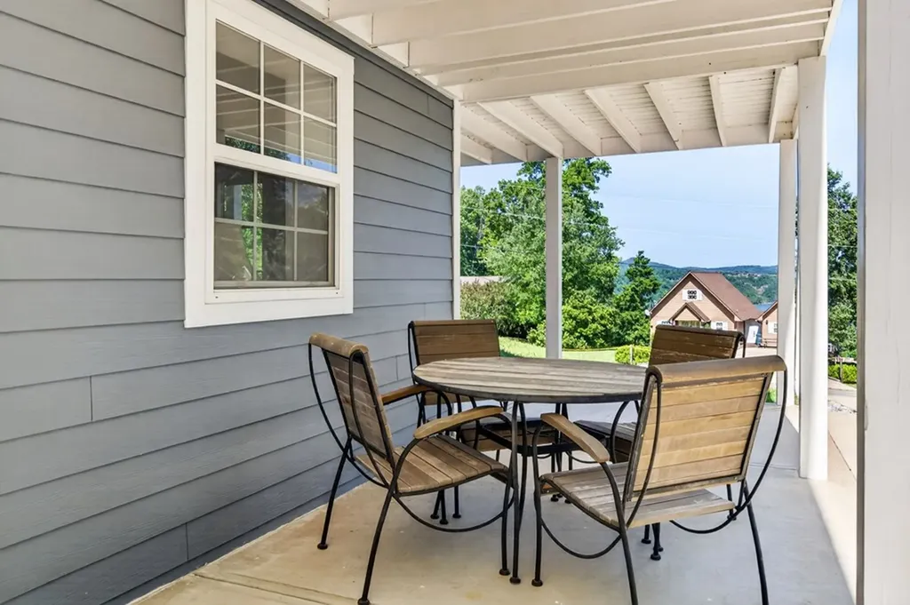 312 Cosby Parris Byrdstown TN 38549
