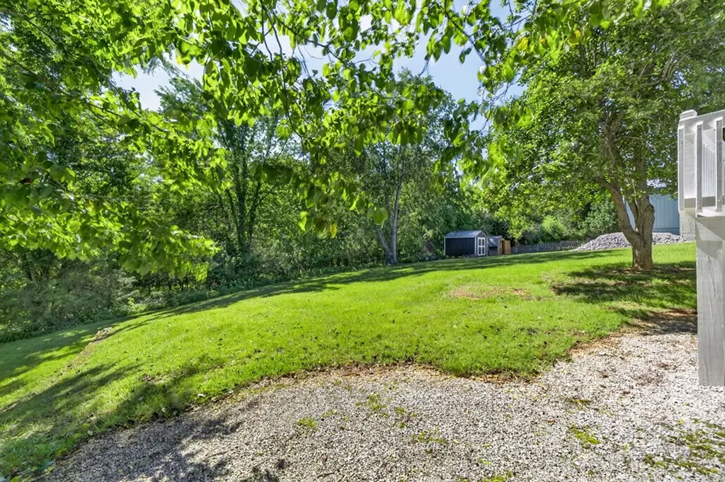 312 Cosby Parris Byrdstown TN 38549