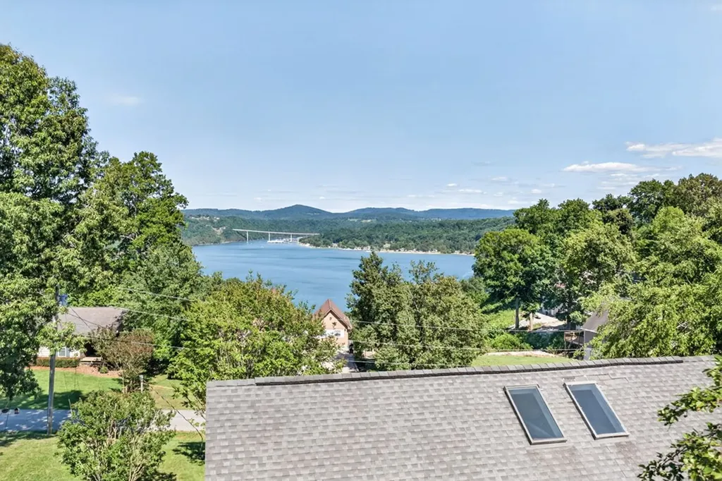 312 Cosby Parris Byrdstown TN 38549