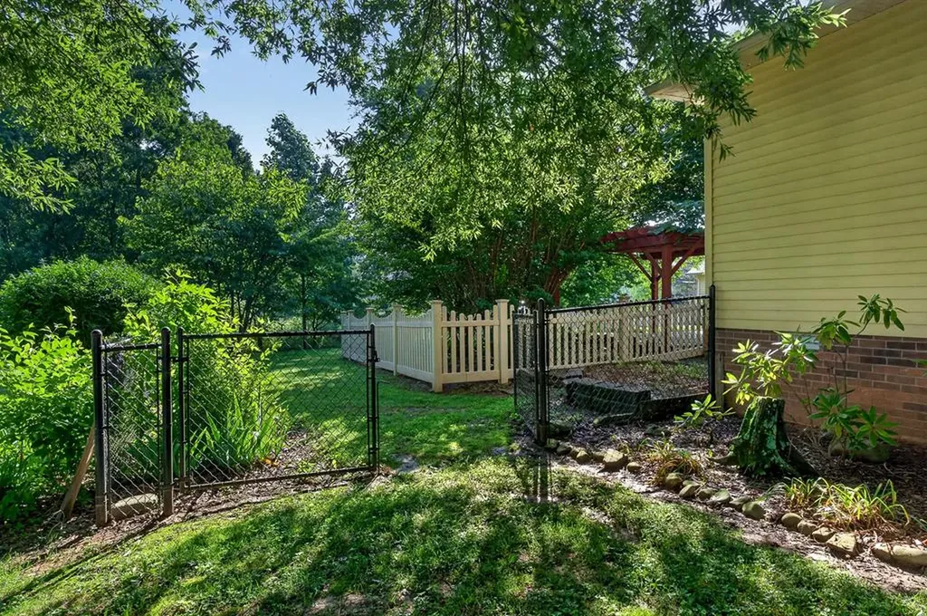 2526 Park West Drive Cookeville TN 38501