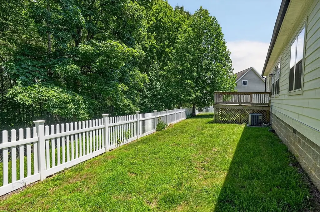 105 Shiloh Lane Smithville TN 37166