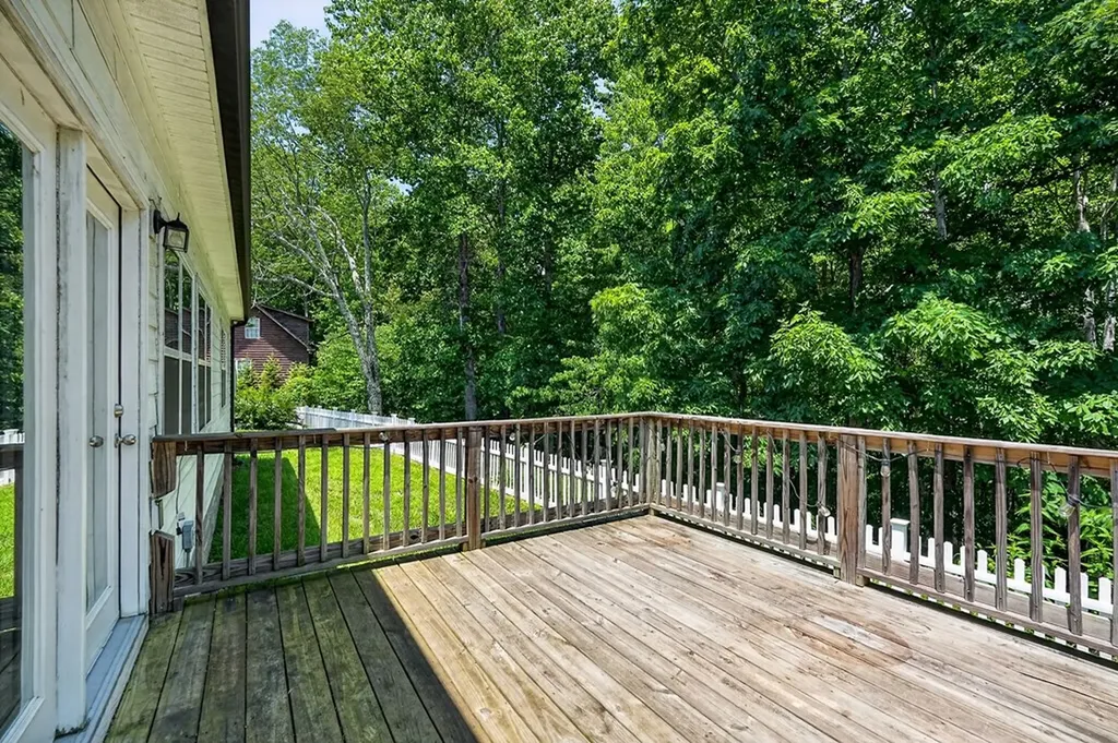 105 Shiloh Lane Smithville TN 37166