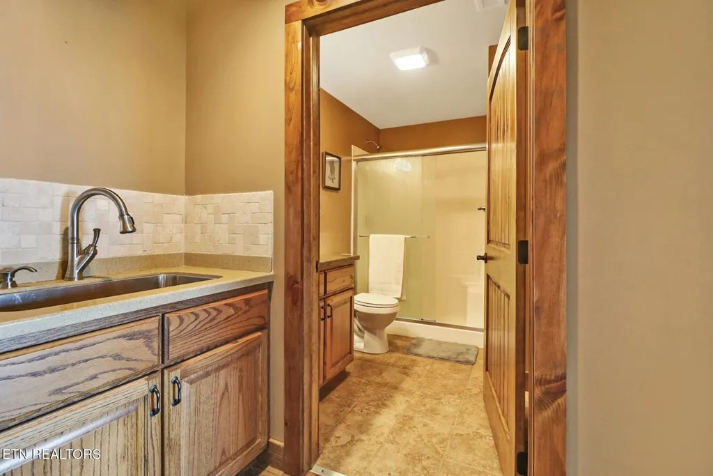 1201 Bridle Trail Spencer TN 38585