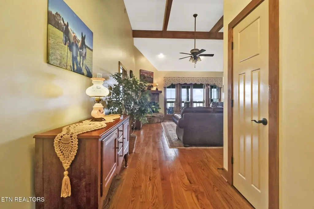 1201 Bridle Trail Spencer TN 38585
